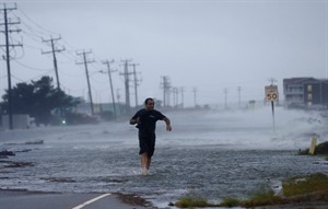Arthur to make landfall in Nova Scotia, prompts warnings throughout Maritimes | iNFOnews.ca
