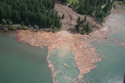 B.C. evacuation order lifted two years after B.C. landslide killed four people | iNFOnews.ca