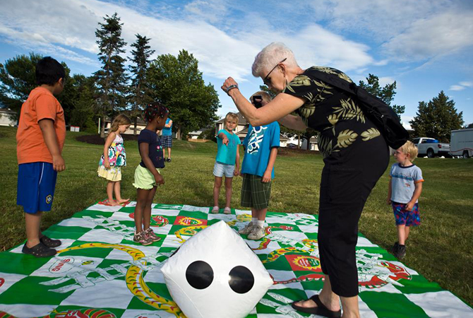 Meet new friends and bond with your neighbours at Park and Play | iNFOnews.ca Meet new friends and bond with your neighbours at Park and Play | iNFOnews.ca