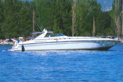 This 'Floating island' on Okanagan Lake could be yours | iNFOnews.ca