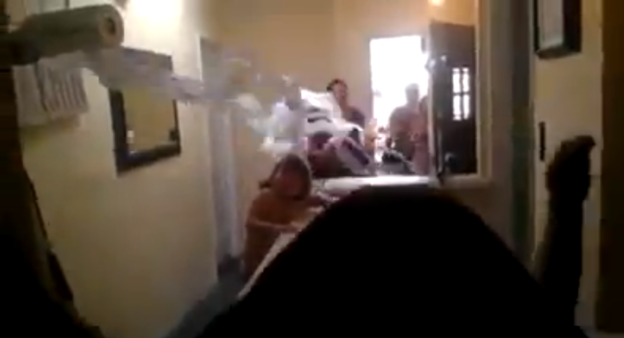 Father and son surprise mum with toilet paper cannon | iNFOnews.ca