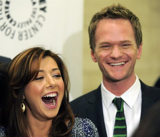 TV Blog Buzz: 'HIMYM' pineapple mystery solved; 'The Simpsons' kill a character | iNFOnews.ca