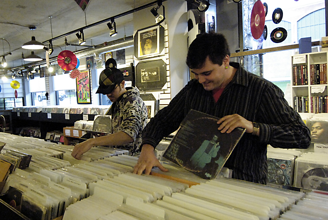 Local indy record shops make buying music social again | iNFOnews.ca Local indy record shops make buying music social again | iNFOnews.ca