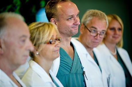 VIDEO: Baby born to woman after womb transplant is medical first | iNFOnews.ca