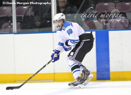 Birthday boy seal dramatic double OT win for Vees in Salmon Arm | iNFOnews.ca Birthday boy seal dramatic double OT win for Vees in Salmon Arm | iNFOnews.ca