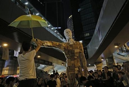 Hong Kong protesters at odds over pullback plan | iNFOnews.ca Hong Kong protesters at odds over pullback plan | iNFOnews.ca
