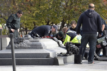 'You are so loved': Ottawa lawyer describes trying to save Cpl. Nathan Cirillo | iNFOnews.ca 'You are so loved': Ottawa lawyer describes trying to save Cpl. Nathan Cirillo | iNFOnews.ca