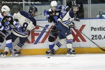 Penticton Vees rollover Rivermen in Langley | iNFOnews.ca