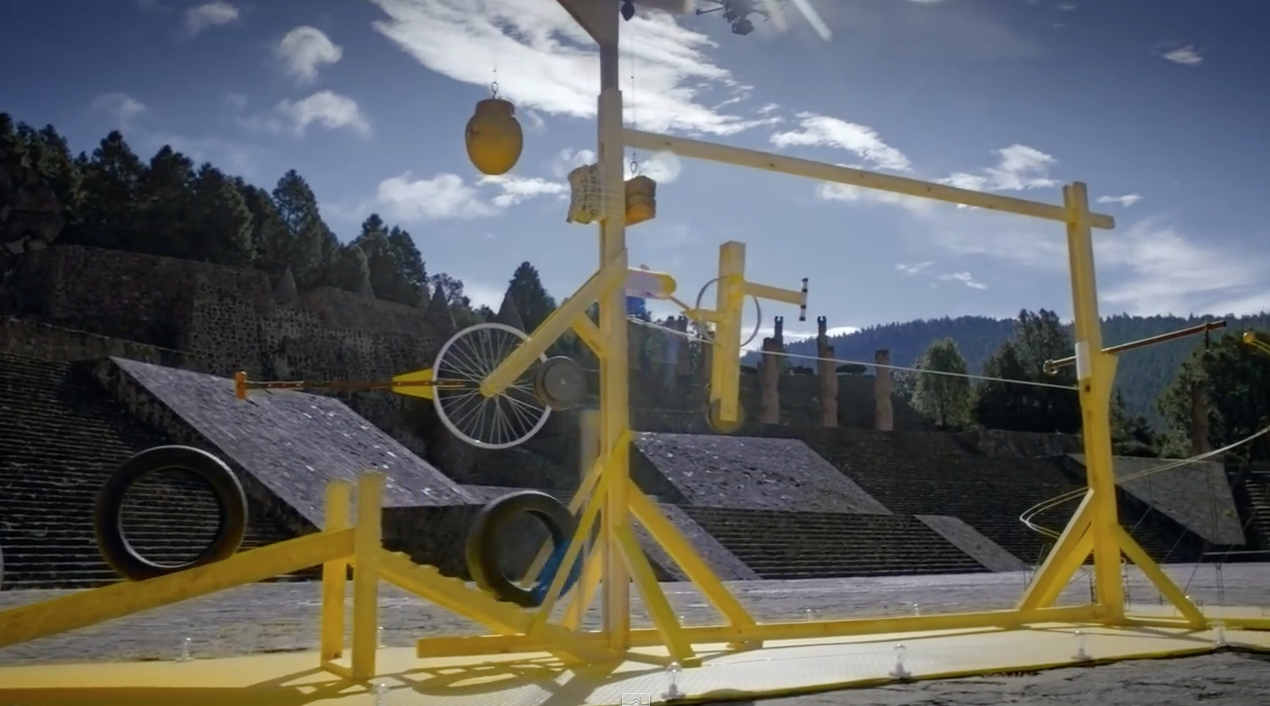 Epic Rube Goldberg machine | iNFOnews.ca Epic Rube Goldberg machine | iNFOnews.ca