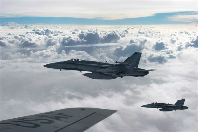 CF-18s hit targets as Kurds launch offensive to break mountain siege | iNFOnews.ca