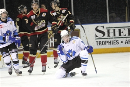 Penticton Vees double up on visiting Warriors | iNFOnews.ca