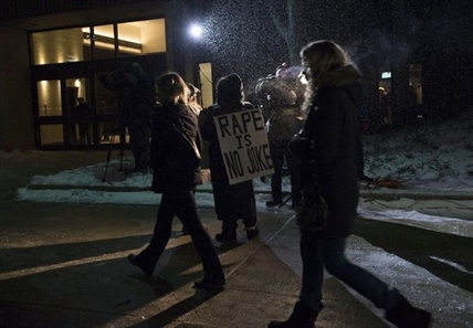 Bill Cosby applauded at first of three Ontario shows | iNFOnews.ca Bill Cosby applauded at first of three Ontario shows | iNFOnews.ca