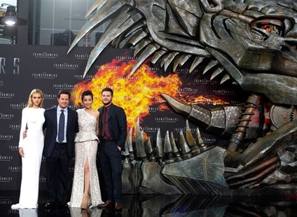 'Transformers: Age of Extinction' leads Razzies 'worst-of' list with 7 nominations | iNFOnews.ca 'Transformers: Age of Extinction' leads Razzies 'worst-of' list with 7 nominations | iNFOnews.ca