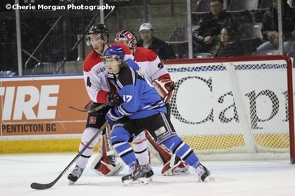 Penticton Vees score win over visiting Cents | iNFOnews.ca