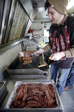 New Hampshire scratch lottery tickets come with a side of bacon ... scent | iNFOnews.ca