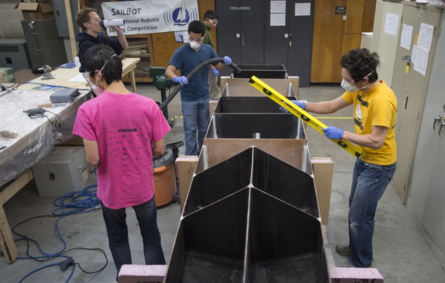Students hope 'sailbot' makes history with first solo voyage across the Atlantic | iNFOnews.ca