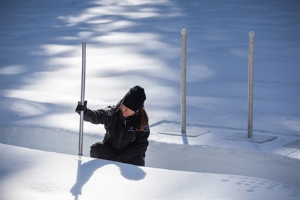 Plenty of science involved in reading the signs in Canada's avalanche alley | iNFOnews.ca