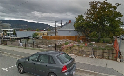 Burned Penticton boarding house has got to go: city staff | iNFOnews.ca