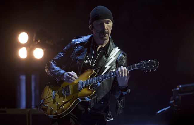 U2's The Edge reassures fans he's OK after stage fall in Vancouver | iNFOnews.ca U2's The Edge reassures fans he's OK after stage fall in Vancouver | iNFOnews.ca
