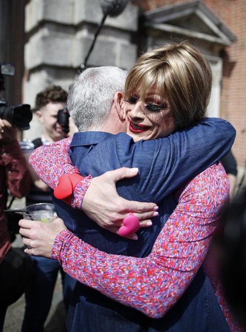 UPDATE: Ireland says 'yes' to gay marriage in landmark referendum; 62.1 voters in favour | iNFOnews.ca