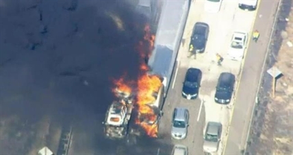 VIDEO: 20 vehicles destroyed in 3,500-acre California wildfire that swept across freeway | iNFOnews.ca