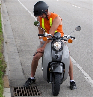 Curbside catch basin mosquito control treatment continues | iNFOnews.ca Curbside catch basin mosquito control treatment continues | iNFOnews.ca