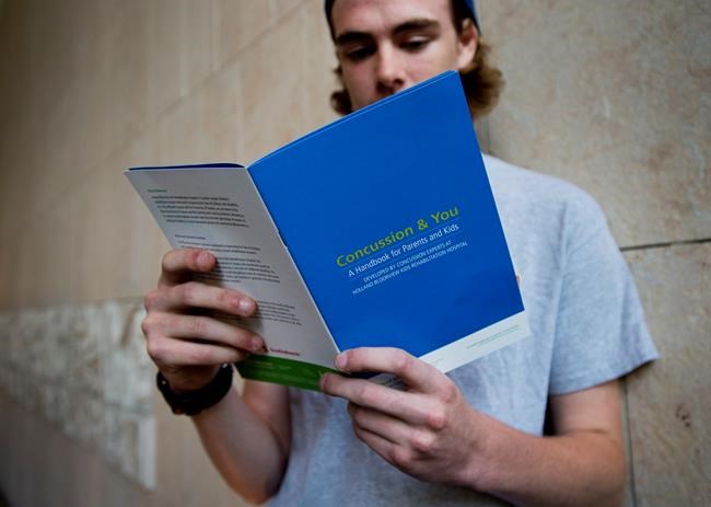 Handbook tells parents and kids how to recognize concussion, how to recover | iNFOnews.ca Handbook tells parents and kids how to recognize concussion, how to recover | iNFOnews.ca