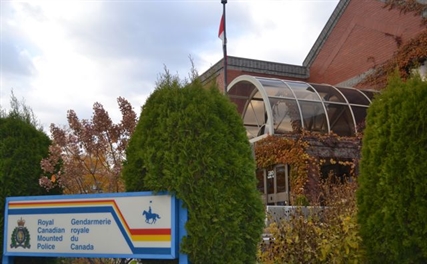 Cops make early arrest at motel and seize stolen goods | iNFOnews.ca Cops make early arrest at motel and seize stolen goods | iNFOnews.ca