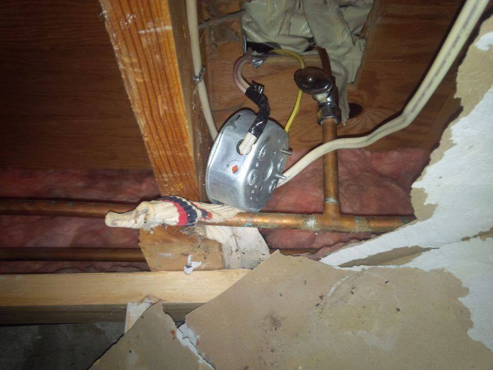 Hidden behind the walls: A note from '85 warns Kamloops couple about shoddy construction | iNFOnews.ca