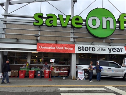 Vernon food drive a big success | iNFOnews.ca Vernon food drive a big success | iNFOnews.ca