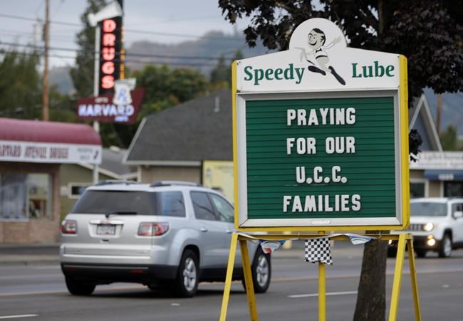 Survivors say Oregon gunman spared student to take something to authorities | iNFOnews.ca