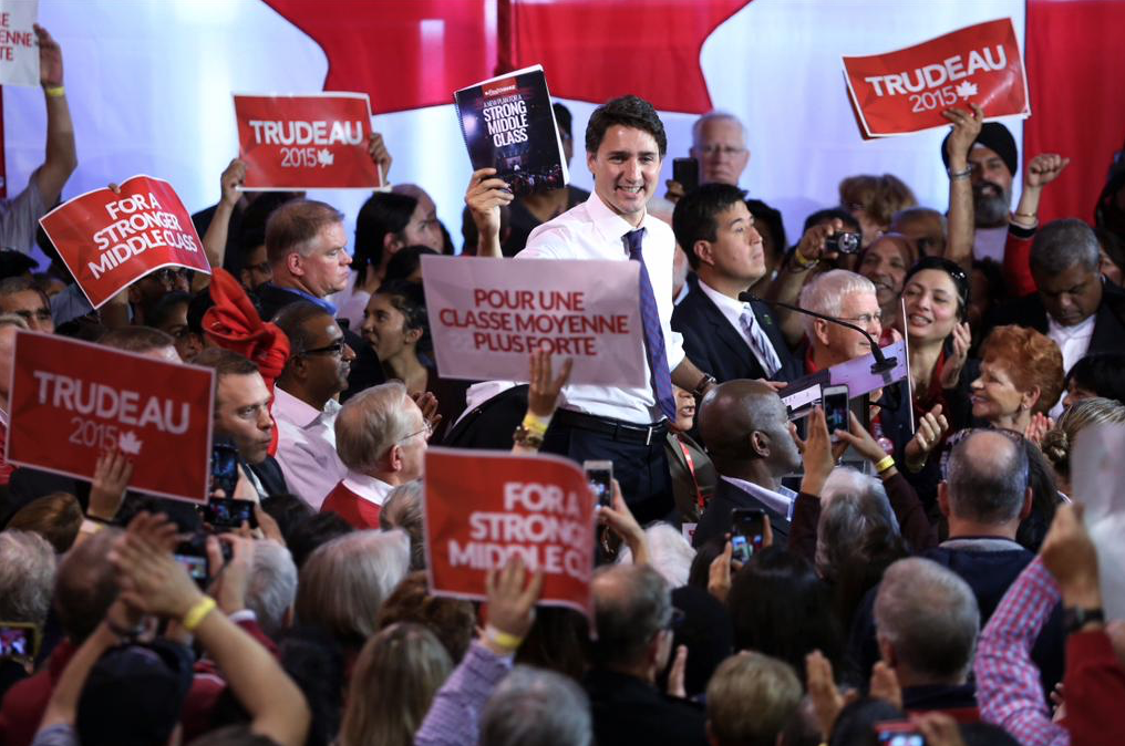 Trudeau faces renewed attack in noisy start to final week of federal campaign | iNFOnews.ca
