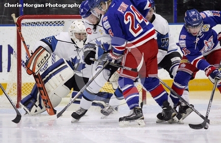 Penticton Vees down Spruce Kings for 11th straight win | iNFOnews.ca