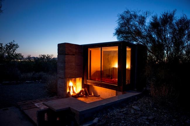 'Cabin Porn': Book offers photos of simple but intriguing homes in rustic settings | iNFOnews.ca