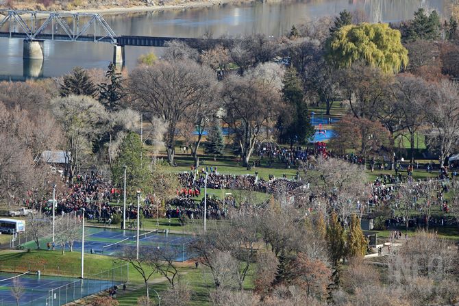 IN PHOTOS: Remembrance Day 2015 in Kamloops | iNFOnews.ca IN PHOTOS: Remembrance Day 2015 in Kamloops | iNFOnews.ca