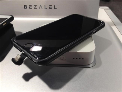 Batteries aren't getting much better, so try these alternatives to keep your phone going longer | iNFOnews.ca