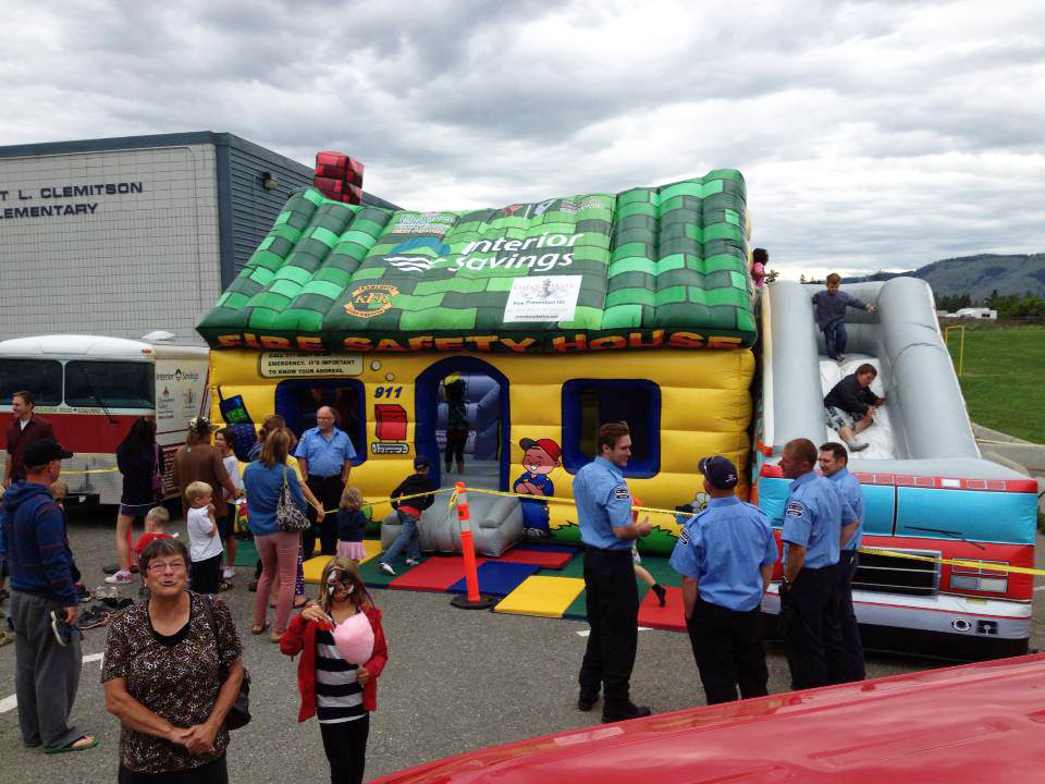 A fire safety funhouse | iNFOnews.ca