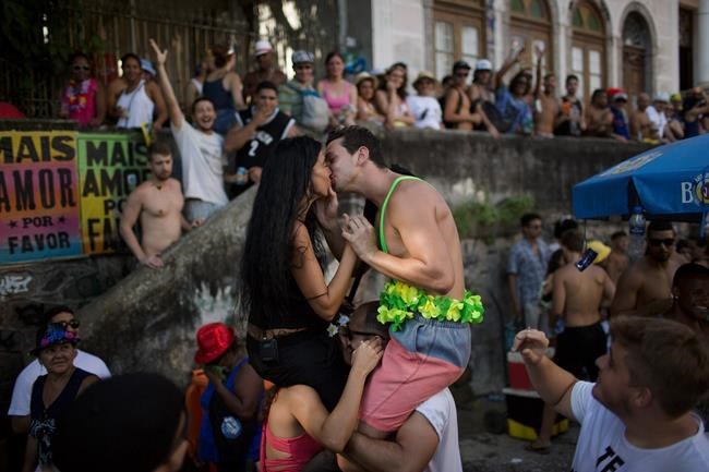 In Brazil, pregnant women urged to be cautious with a kiss | iNFOnews.ca In Brazil, pregnant women urged to be cautious with a kiss | iNFOnews.ca