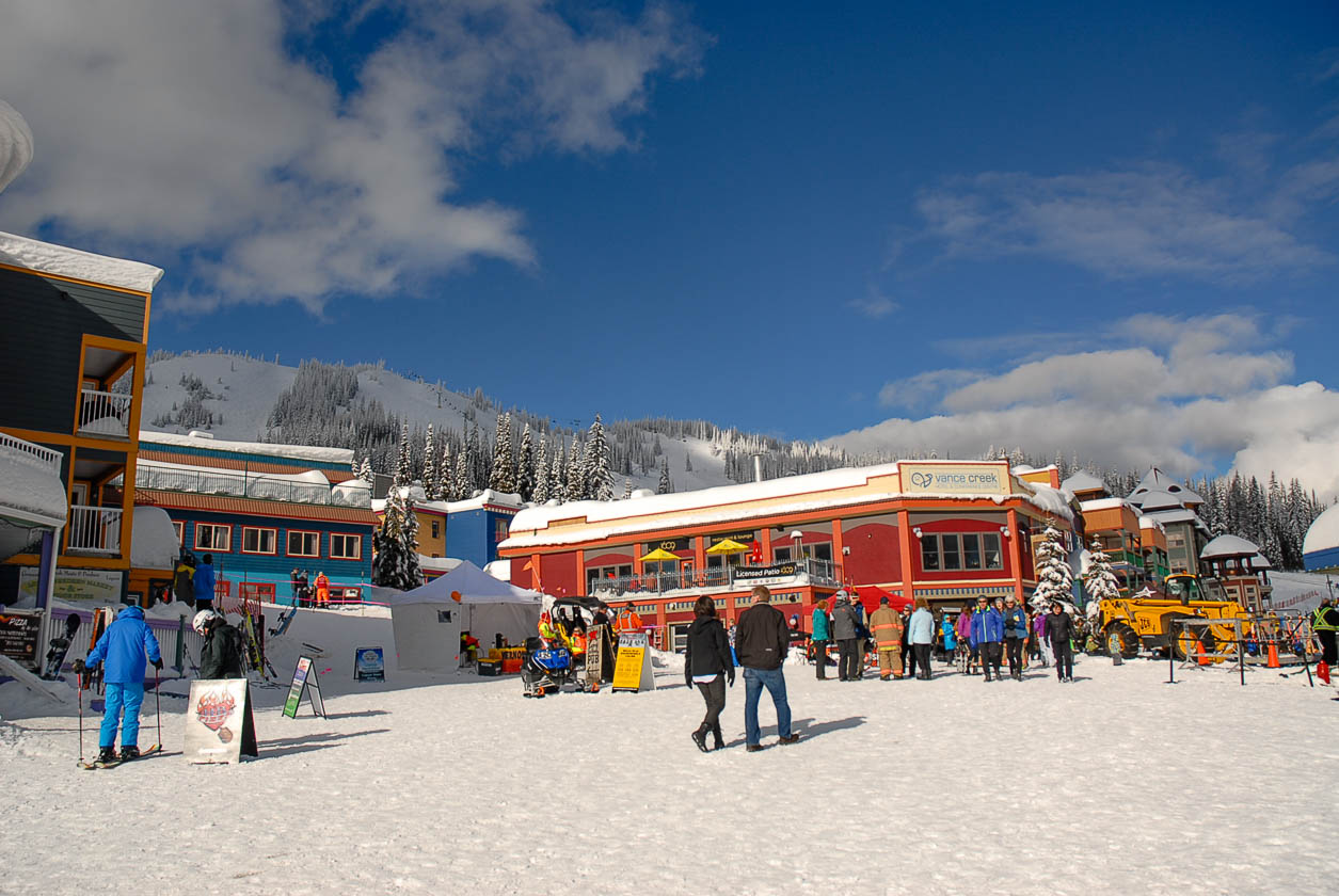PHOTOS: First responders show off for charity at Silver Star | iNFOnews.ca