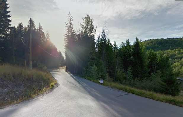 Firefighter taken to hospital after crashing bush party | iNFOnews.ca