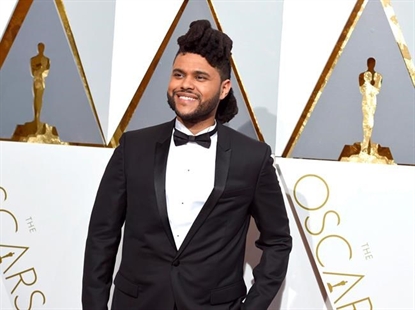 Absent R&B superstar the Weeknd grabs most wins at non-televised Juno gala | iNFOnews.ca