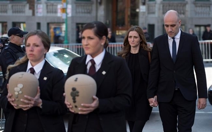 Funeral for Jean Lapierre and his wife in Montreal | iNFOnews.ca Funeral for Jean Lapierre and his wife in Montreal | iNFOnews.ca