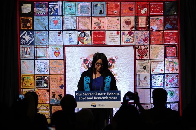 Family-crafted quilt honours missing, murdered women and girls across B.C. | iNFOnews.ca