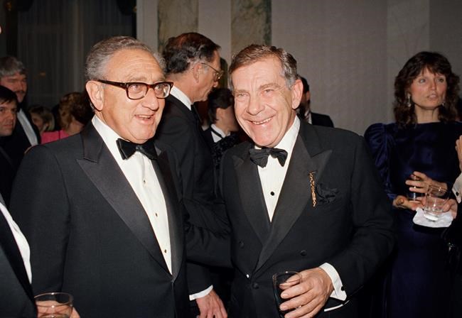Veteran '60 Minutes' newsman Morley Safer dies at 84 | iNFOnews.ca