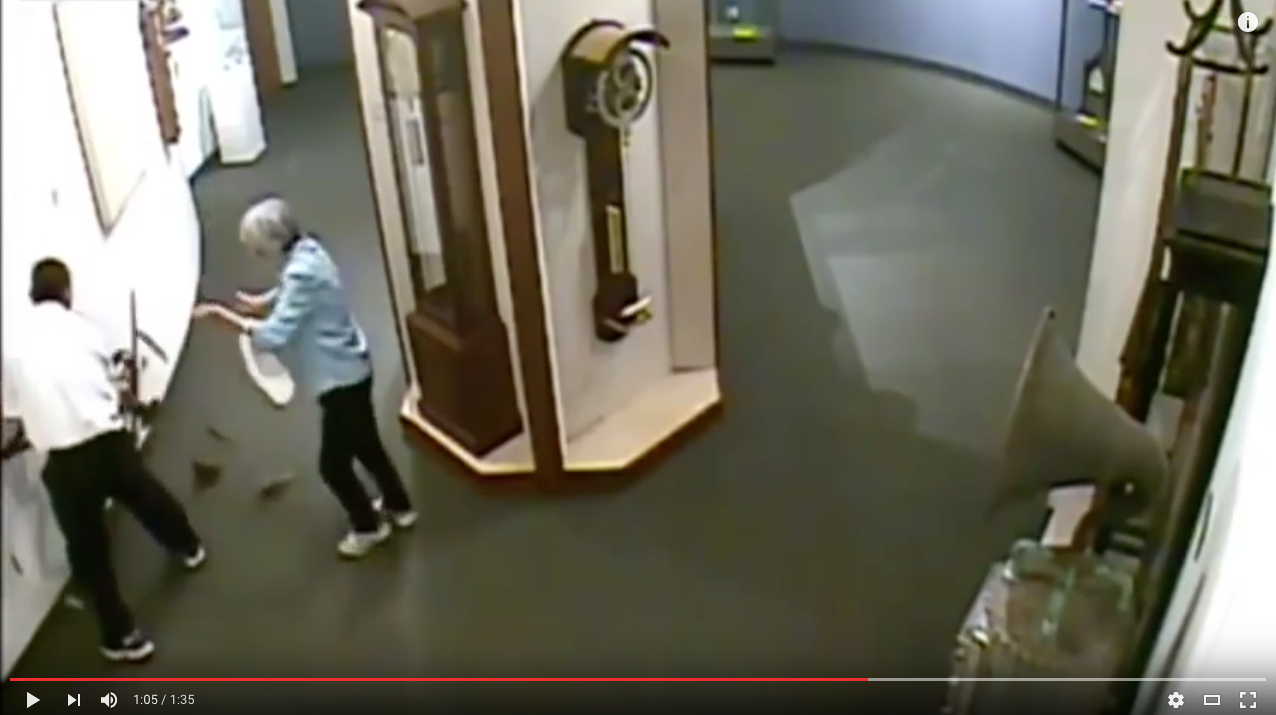 TRENDING NOW: You can look, but don't touch | iNFOnews.ca