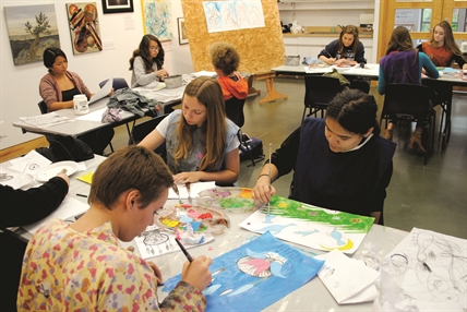 Kelowna Art Gallery series offers creative outlet for teens this summer | iNFOnews.ca