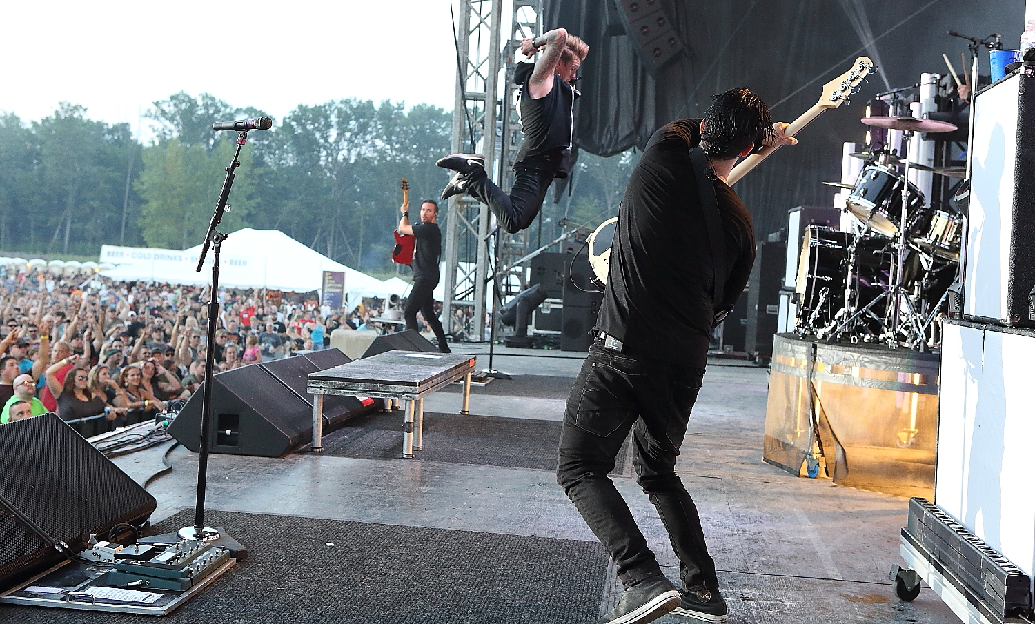 Five Finger Death Punch and Papa Roach coming to Penticton | iNFOnews.ca