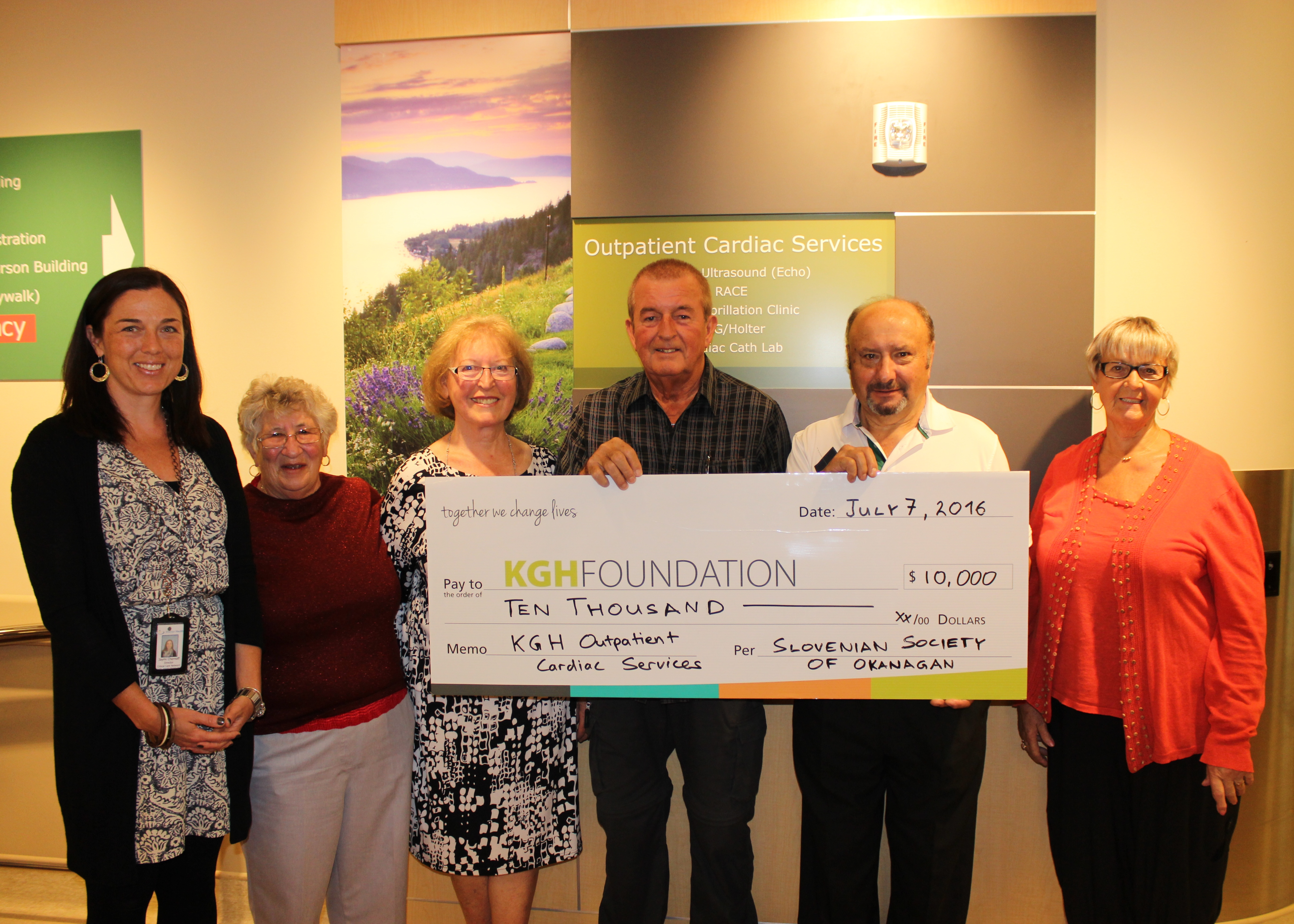 The Slovenian Society of Okanagan donates more than $14,000 to the KGH Foundation | iNFOnews.ca
