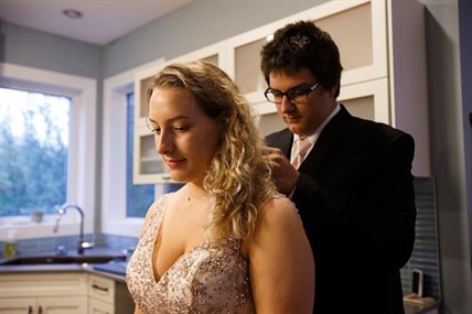 Back to school in Fort McMurray: Grads get prom, others return to counselling | iNFOnews.ca