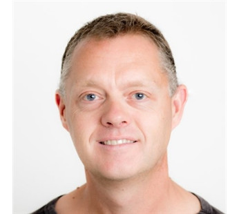 Some not surprised over editor's jump to Ajax | iNFOnews.ca